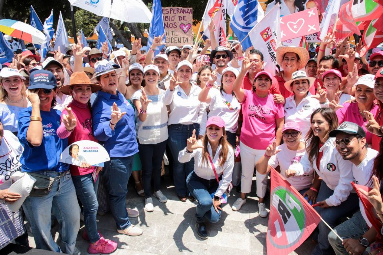 Guadalupe Cuautle encabeza multitudinaria caminata en San Andrés Cholula