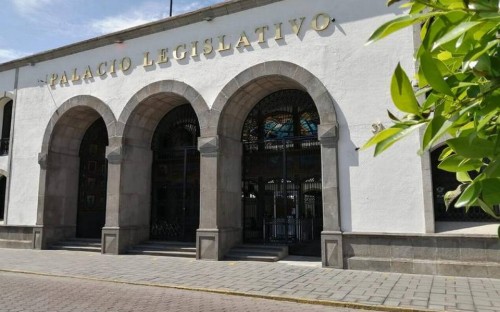 Diputada del PRI insta a acelerar juicio político contra alcalde de Zacatelco