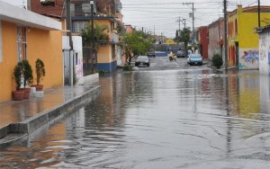 encharcamientos en vialidades mexiquenses por lluvias