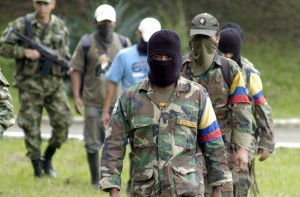 SIETE GUERRILLEROS DE LAS FARC SE DESMOVILIZAN EN CALI