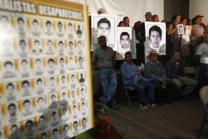 padres de normalistas Ayotzinapa