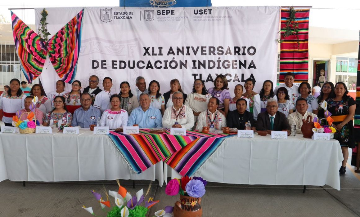 Conmemoran 41 aniversario de educación indígena en Tlaxcala