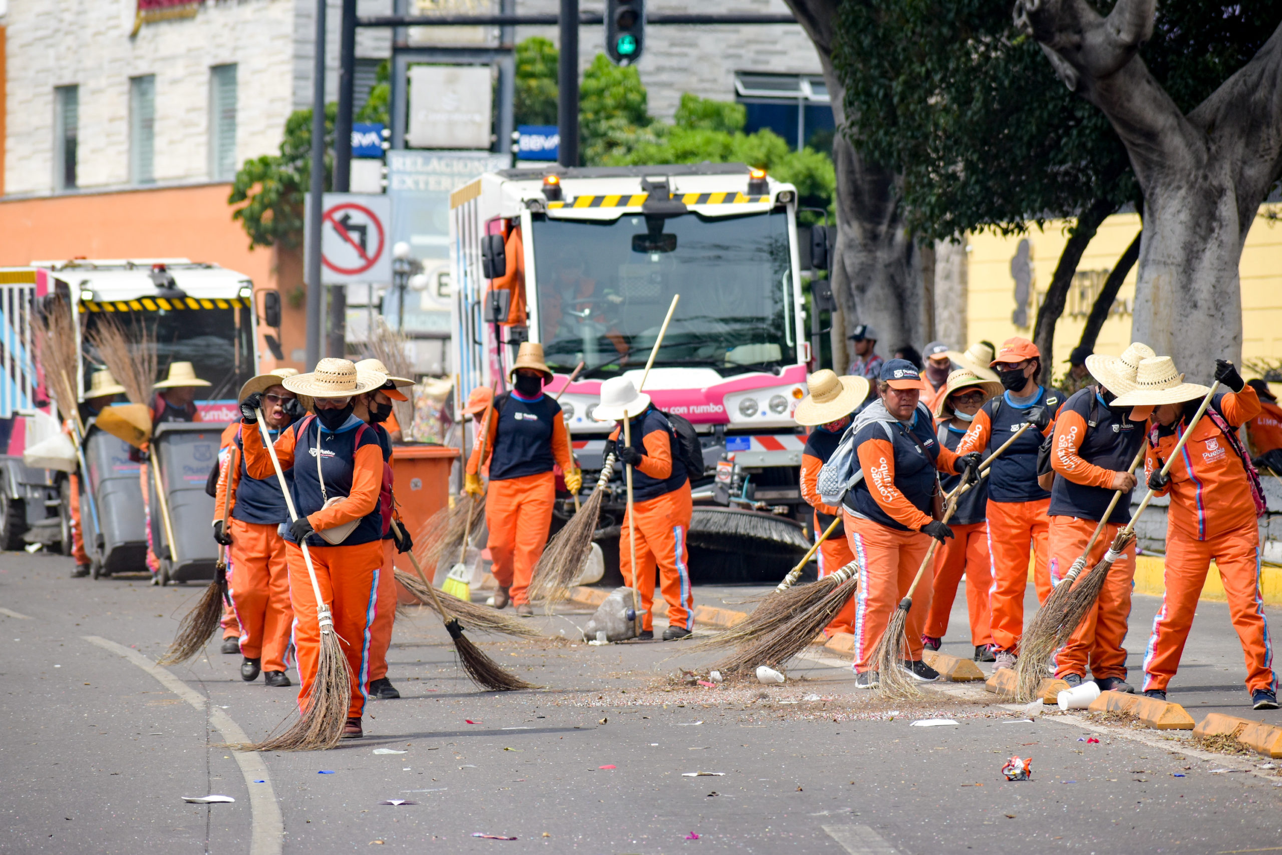 Comienzan trabajos en el boulevard 5 de Mayo previo al desfile 5 e mayo