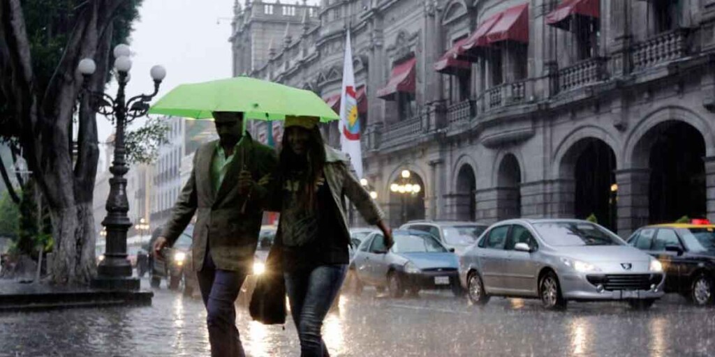 Lluvias refrescan la ciudad de Puebla ante altas temperaturas