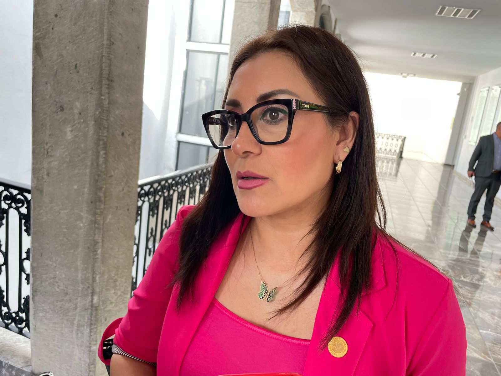 Diputados con licencia dejan encomienda a suplentes