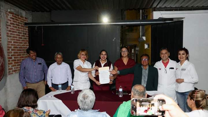 Tonantzin Fernández signa compromiso para gestionar la construcción de un hospital
