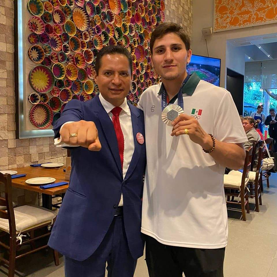 Fire Sports recibe a Marco Verde tras participación en Juegos Olimpicos