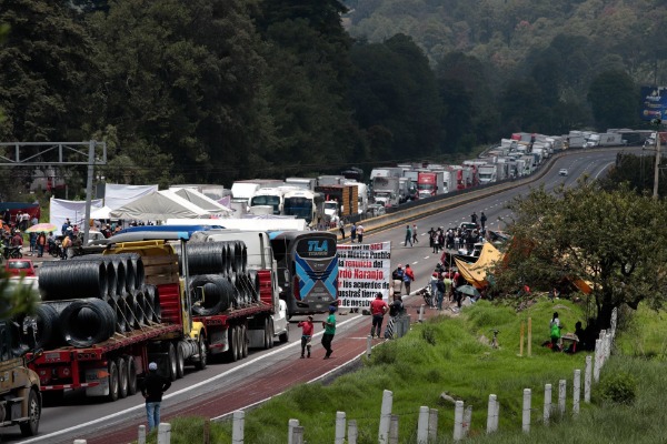 Iniciativa privada pide mano dura contra bloqueos carreteros