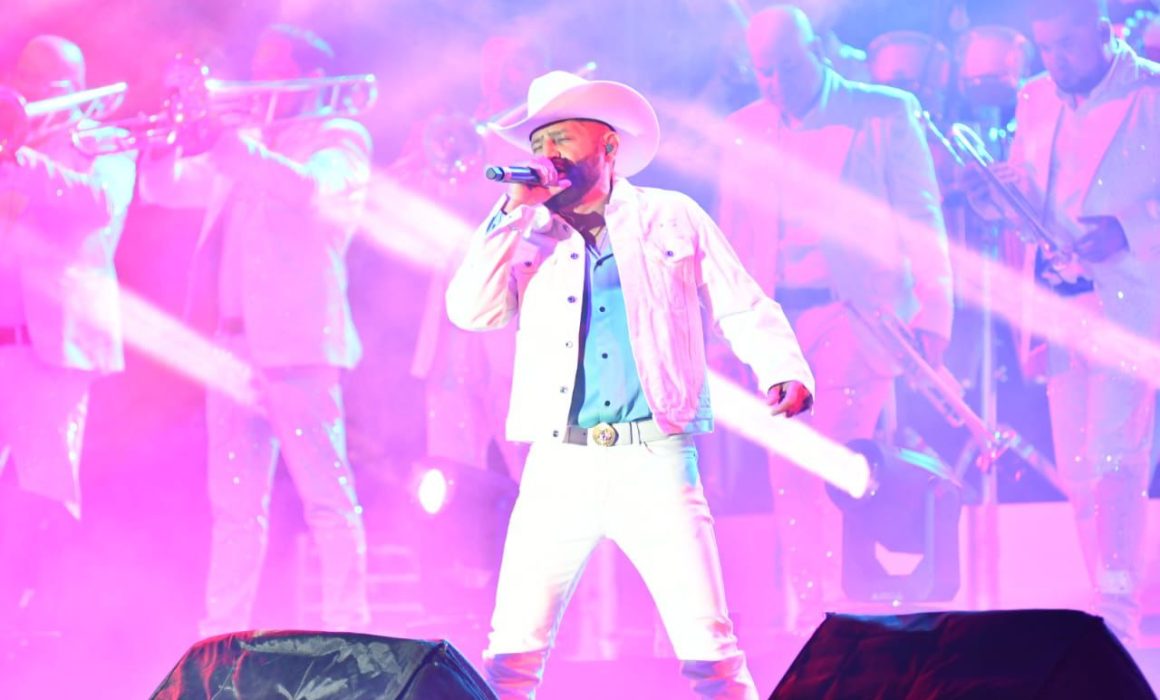 Pancho Barraza conquista Huamantla en el Foro del Artista