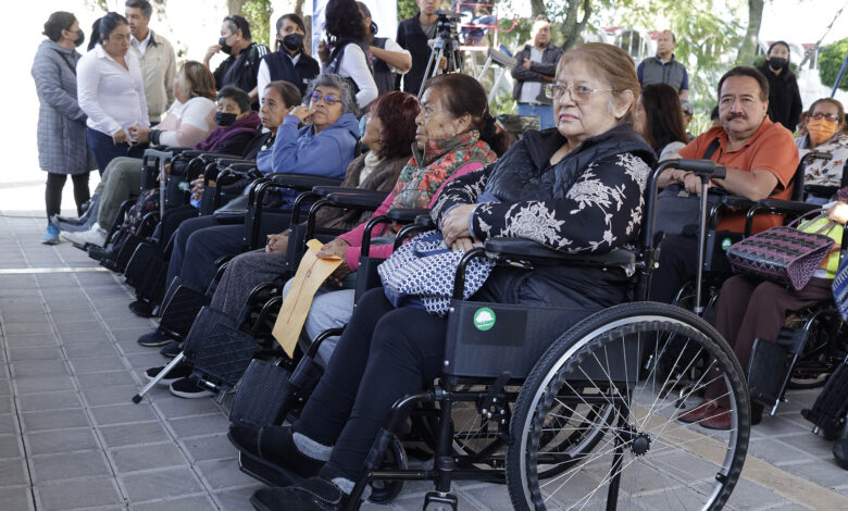 Ayuntamiento de Puebla Entrega Más de 3 Mil Aparatos Funcionales y Auditivos a Personas Vulnerables