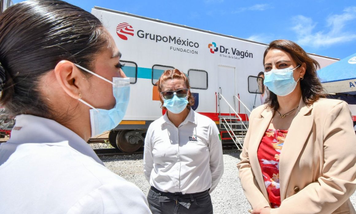 Agradecen ciudadanos de Huamantla por llegada del Dr. Vagón