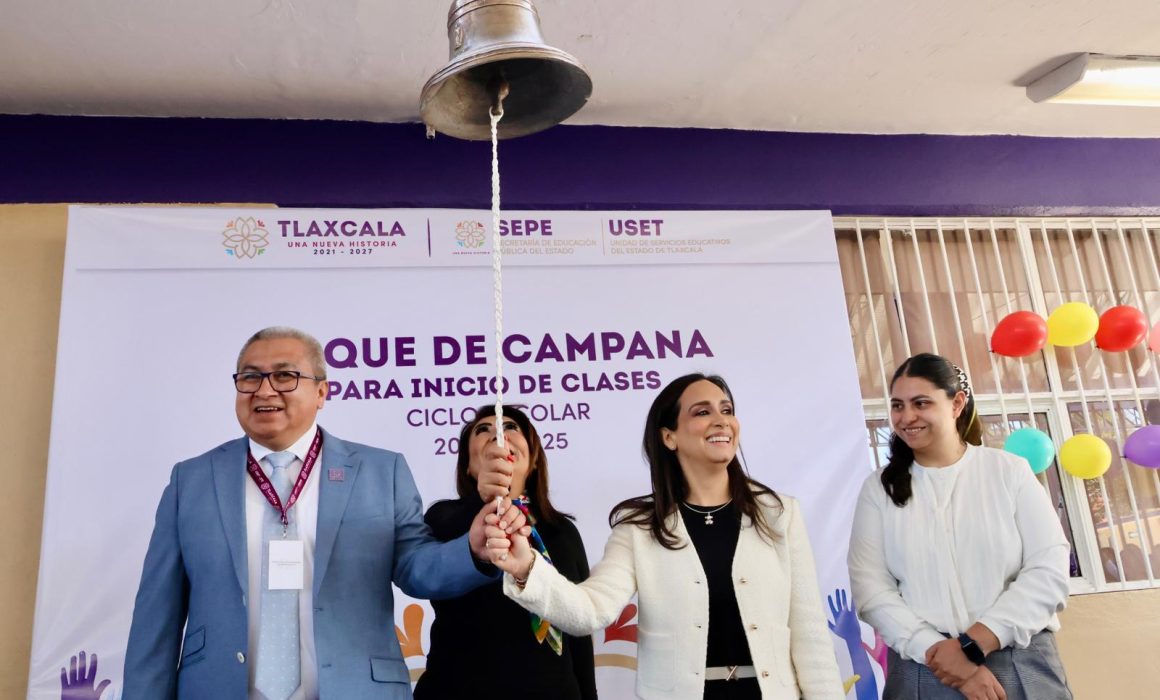 Inicia Ciclo Escolar 2024-2025 y regresan a clases más de 361 mil alumnos