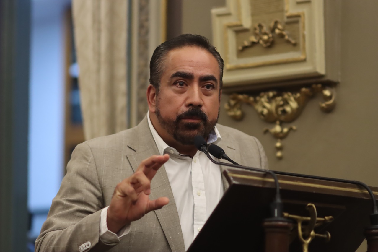  Rafael Micalco condena secuestro exprés de Blanca Alcalá y exige mayor seguridad en la autopista México-Puebla