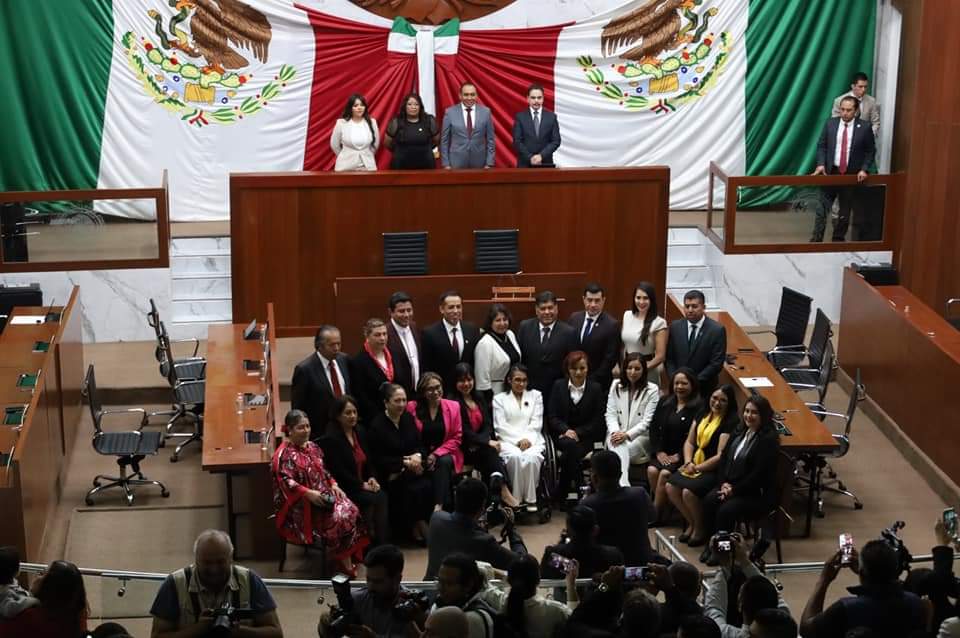 Toman protesta integrantes de la 65 legislatura en Tlaxcala