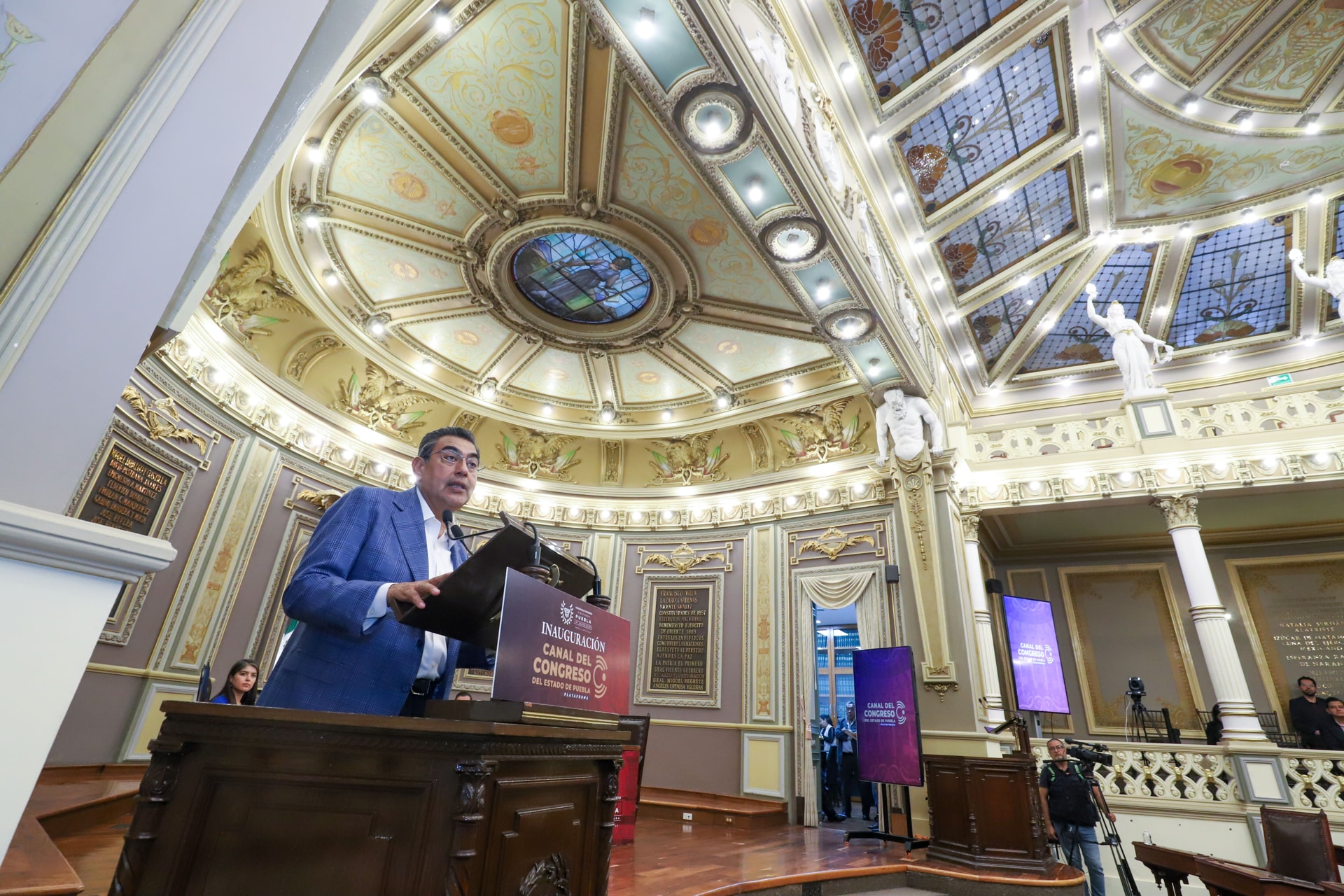 Sergio Salomón impulsa transparencia con el nuevo Canal del Congreso de Puebla