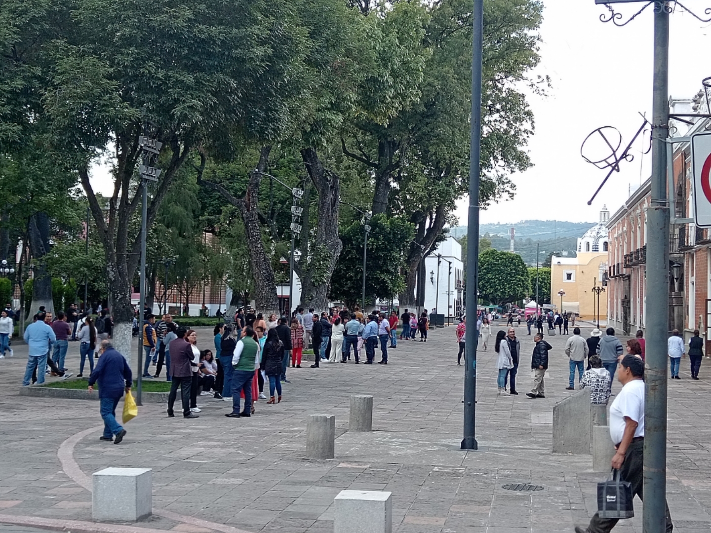 Desalojan edificios públicos en Tlaxcala por alerta sísmica... Sin sismo