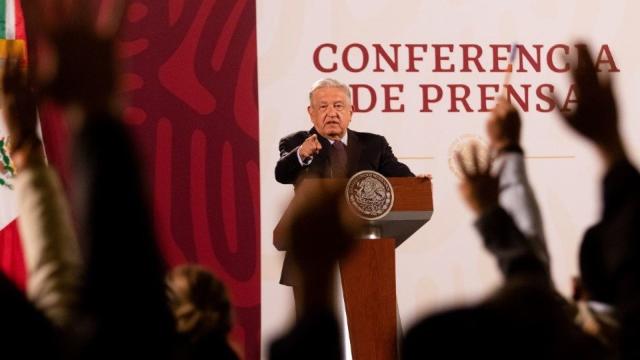 López Obrador inaugura encuentro de periodistas independientes: Defiende periodismo cercano al pueblo