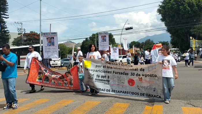 Marchan en Oaxaca por las 4,000 personas desaparecidas: Exigen justicia y fin a la impunidad