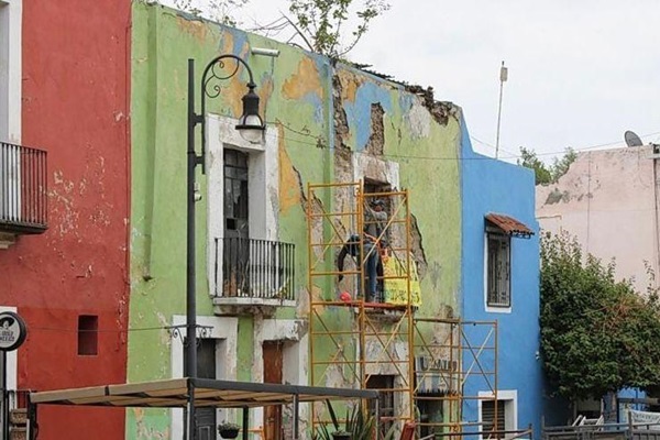 Realizan intervenciones en once inmuebles del Callejón de los Sapos 