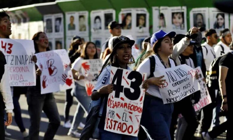 Nuevo auto de formal prisión para militar por caso Ayotzinapa 