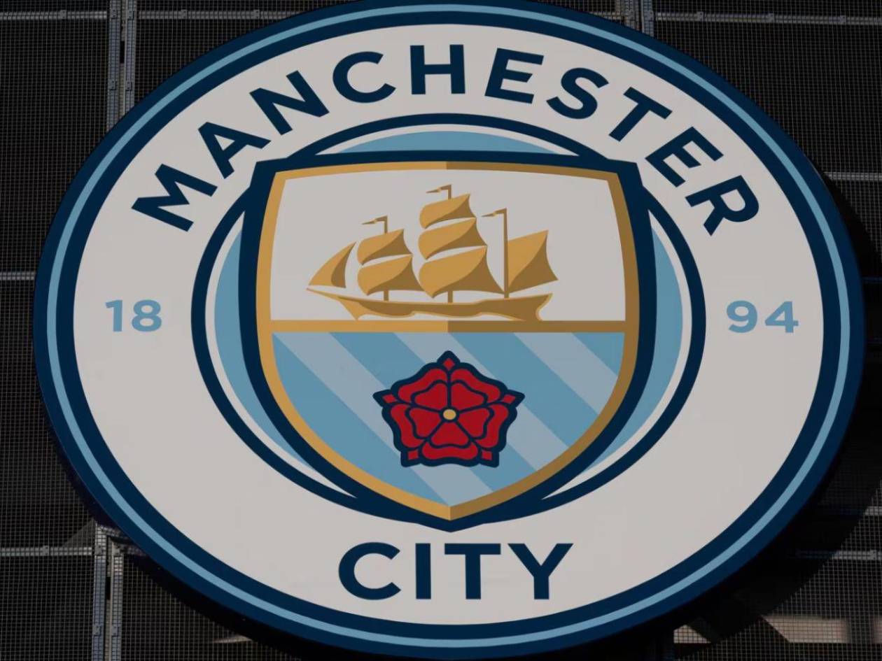 Manchester City acusado de 130 cargos por irregularidades financieras
