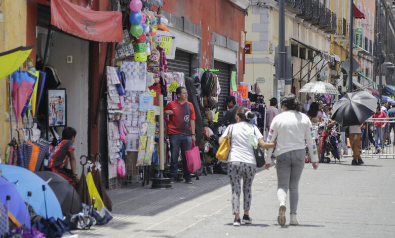 Ayuntamiento de Puebla advierte uso de fuerza pública contra ambulantes tras balacera