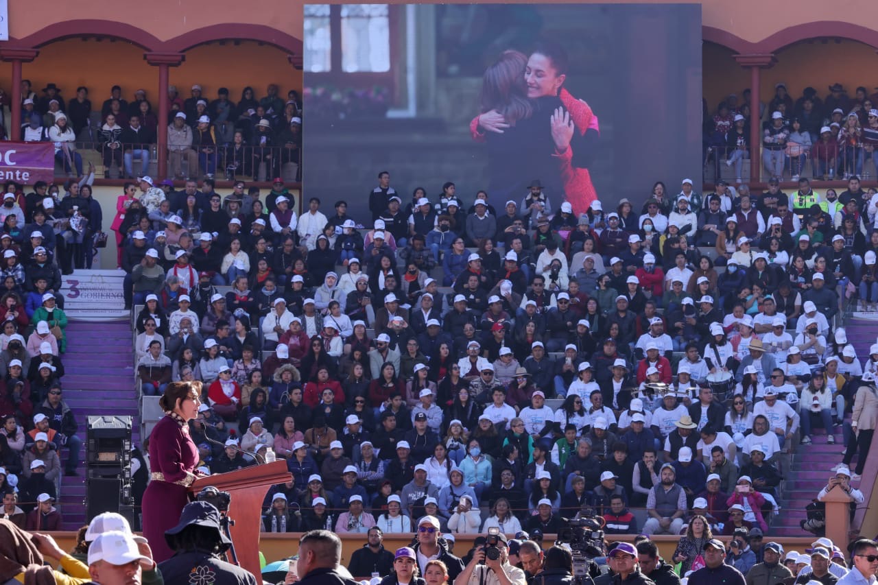 Claudia Sheinbaum respalda logros de Lorena Cuéllar en Tlaxcala