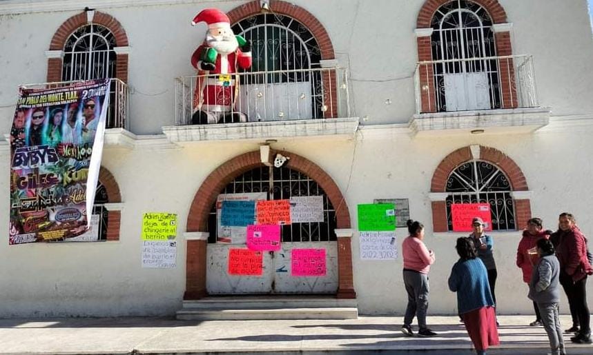 Vuelven a levantarse vecinos de San Nicolás contra presidente auxiliar