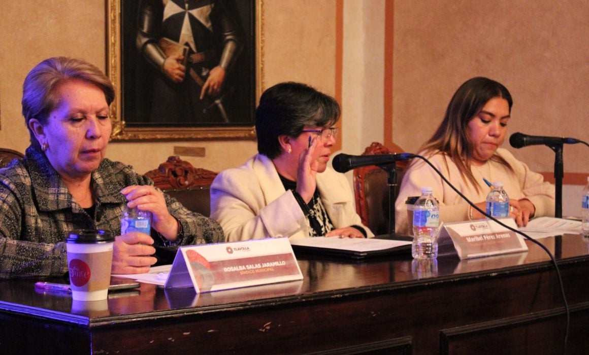 Realizan sesión extraordinaria integrantes del cabildo de Tlaxcala