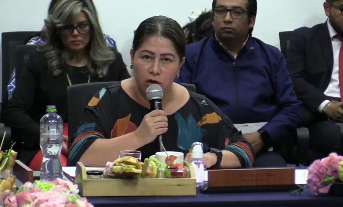 Hospital para Zacatelco no se politiza, reclama Blanca Águila a SESA