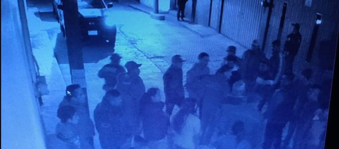 Evitan tragedia en Tecopilco, riña en anexo deja lesionados