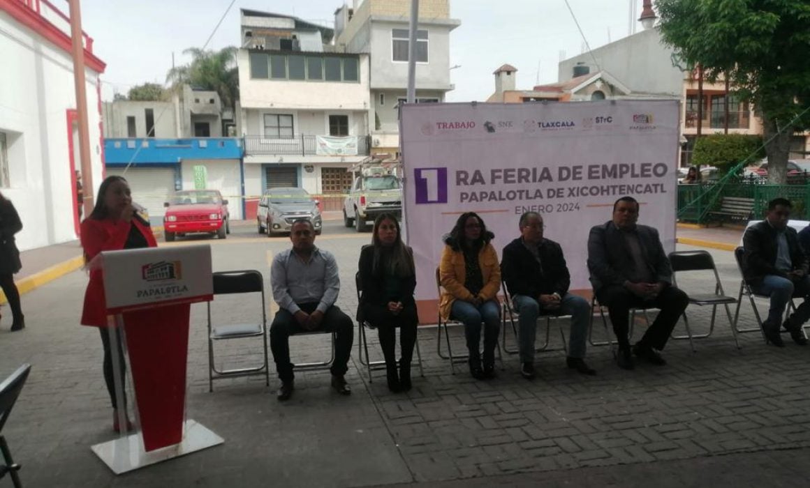 Organizó STYC primera Feria del Empleo de 2024