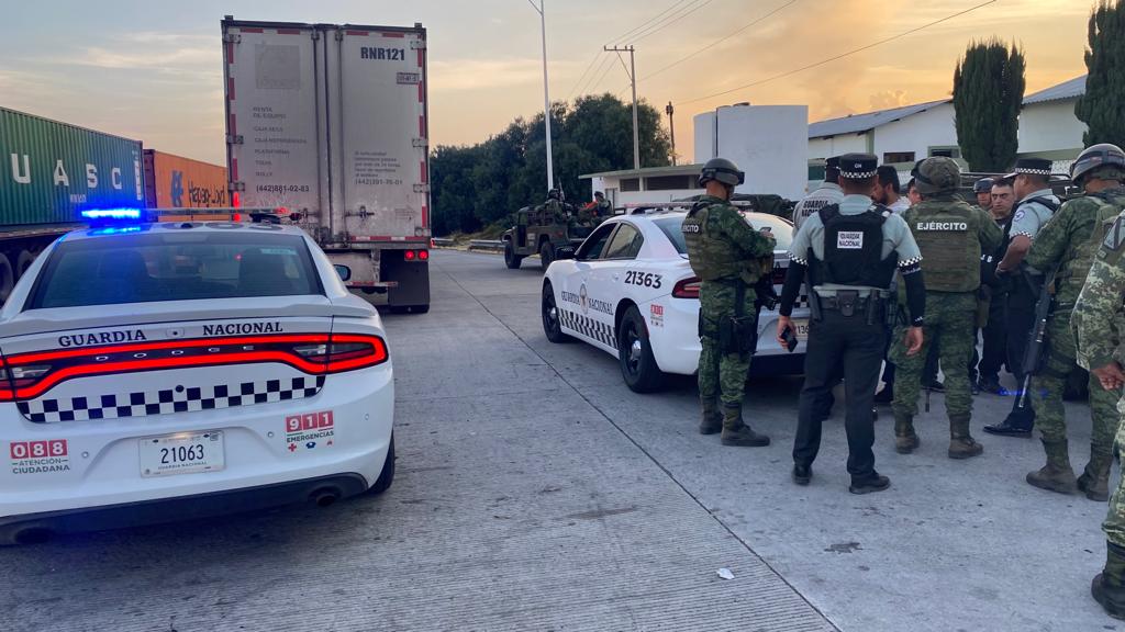 Detienen a banda de roba tráileres en Ixtacuixtla: Guardia Nacional, Ejército y C5i Tlaxcala lograron su captura en operativo