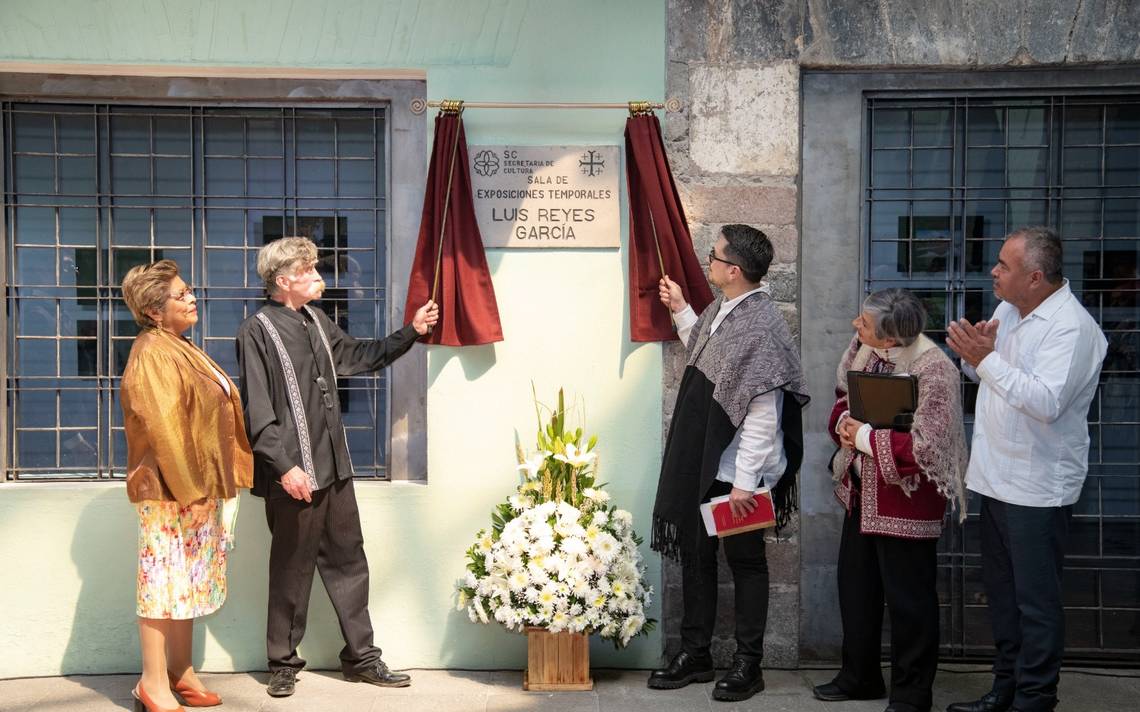 Rinden homenaje al etnohistoriador Luis Reyes García en Tlaxcala