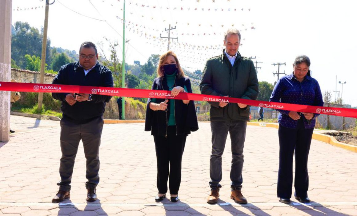 Inauguró Lorena Cuéllar infraestructura pública en Tetlatlahuca