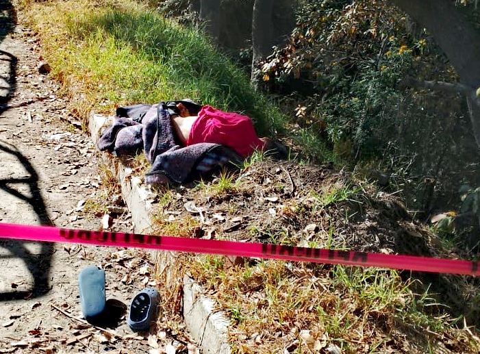 Localizan a un hombre sin vida, en Mazatecochco; se presume era del “Escuadrón de la Muerte”