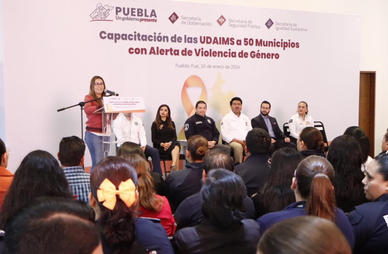 Policía