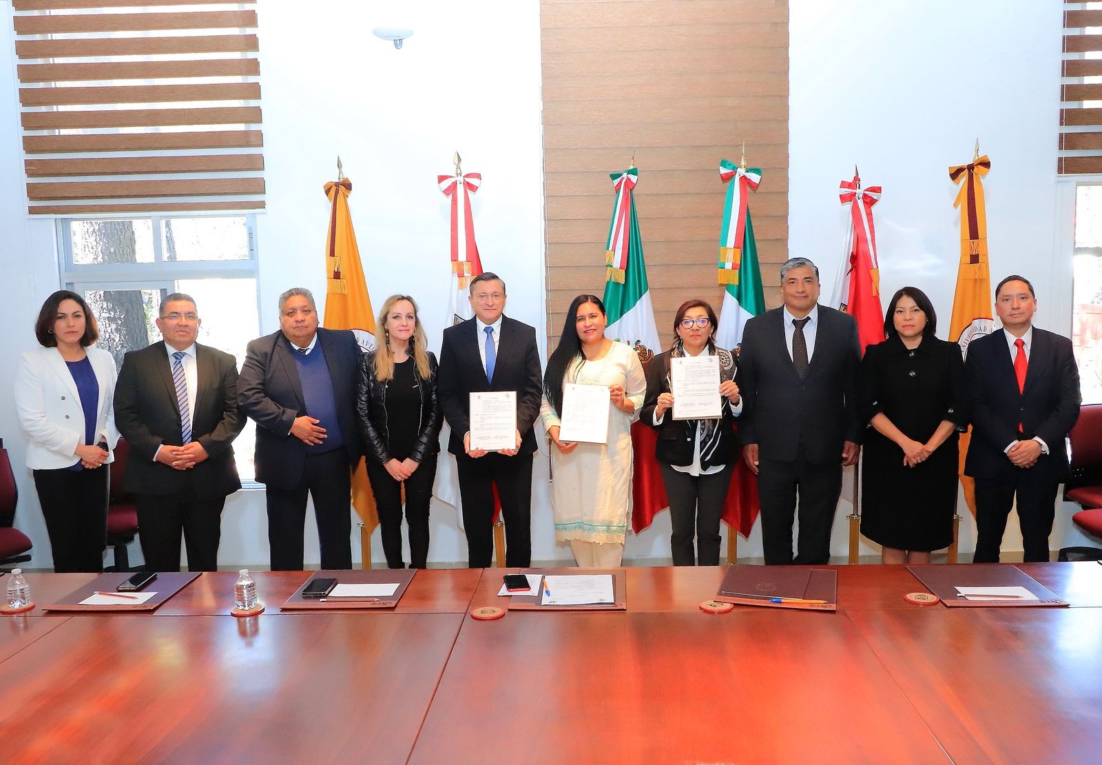 Necesario vincular a estudiantes tlaxcaltecas en industria aeroespacial