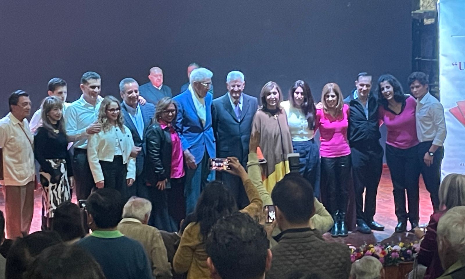 Alfonso Sánchez Anaya Presenta su Nuevo Libro: "Tlaxcala, Un Mejor Horizonte"