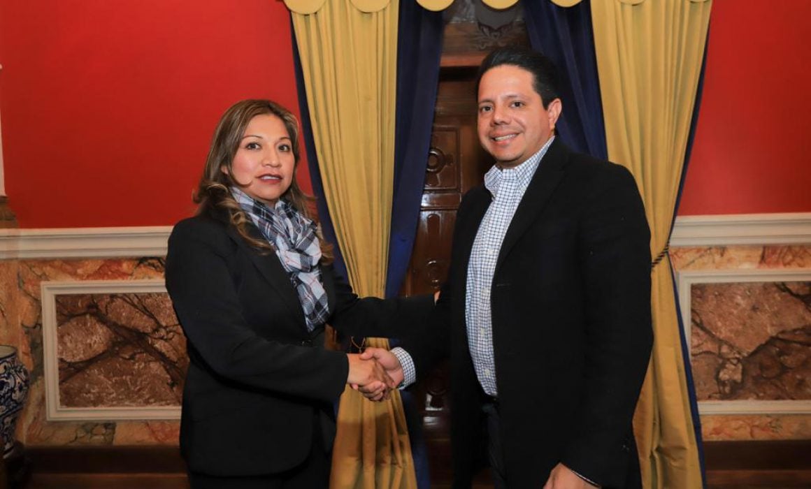 Sostiene reunión Gobierno de Tlaxcala con representación del 7 de Mayo