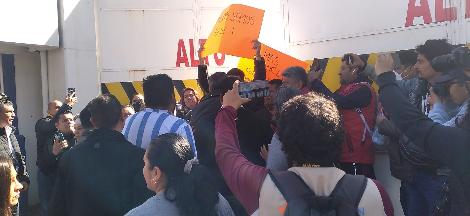 Permanece manifestación en SEPE