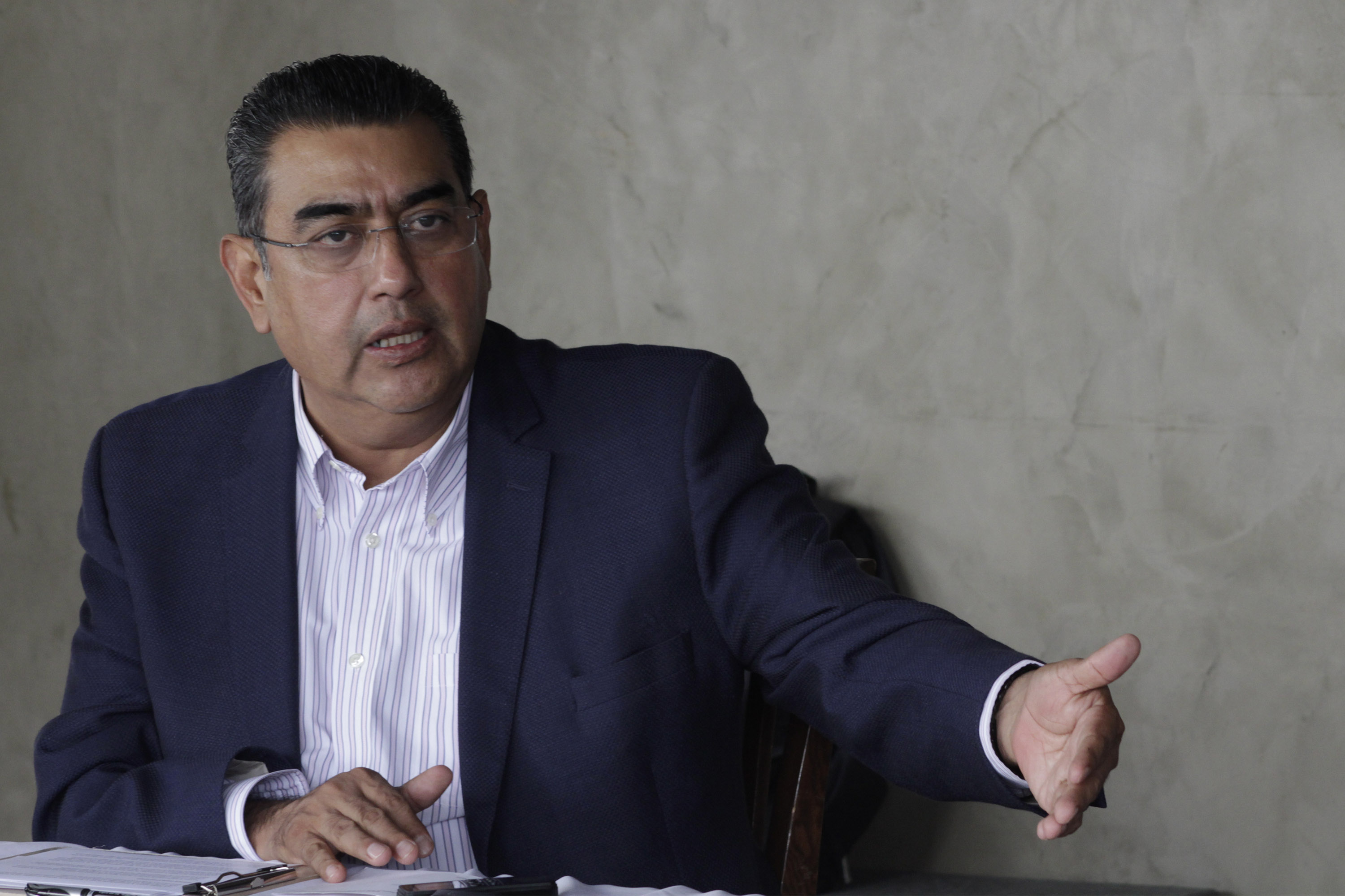  Sergio Salomón se mantiene ajeno a la posible migración de Jorge Estefan Chidiac a Morena