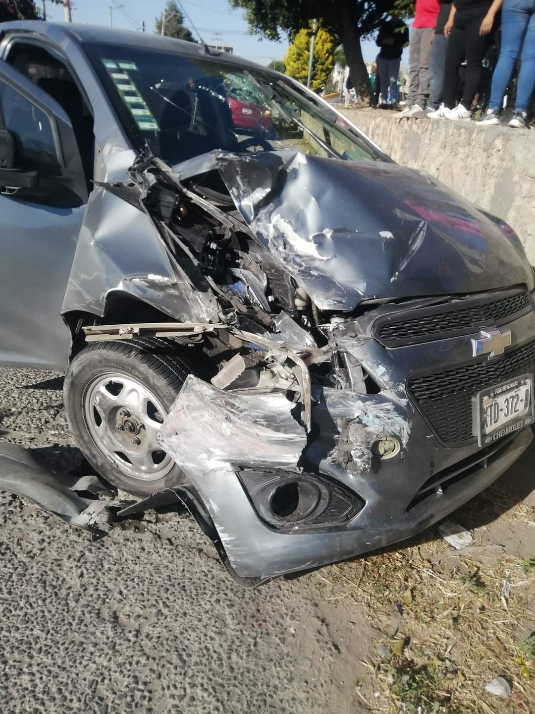 En persecución, presidente de Texcacoac provoca incidente e intenta darse a la fuga