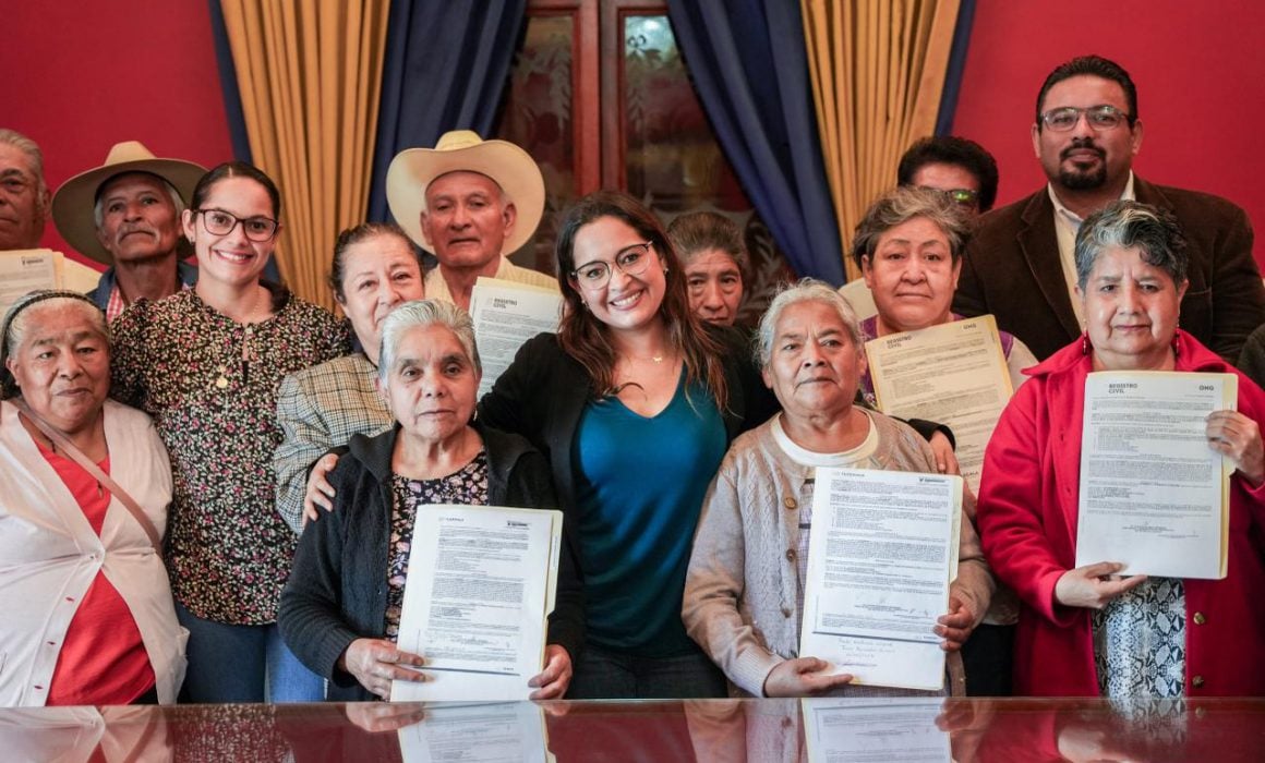 Garantizan Bienestar y Registro Civil derecho a identidad de adultos