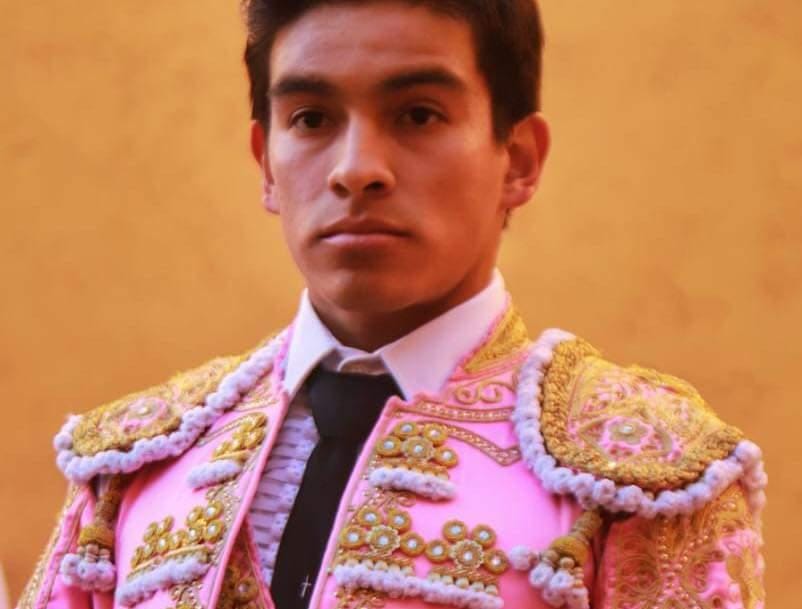 En cuidados intensivos reportan a José Alberto Ortega, tras cornada de toro 