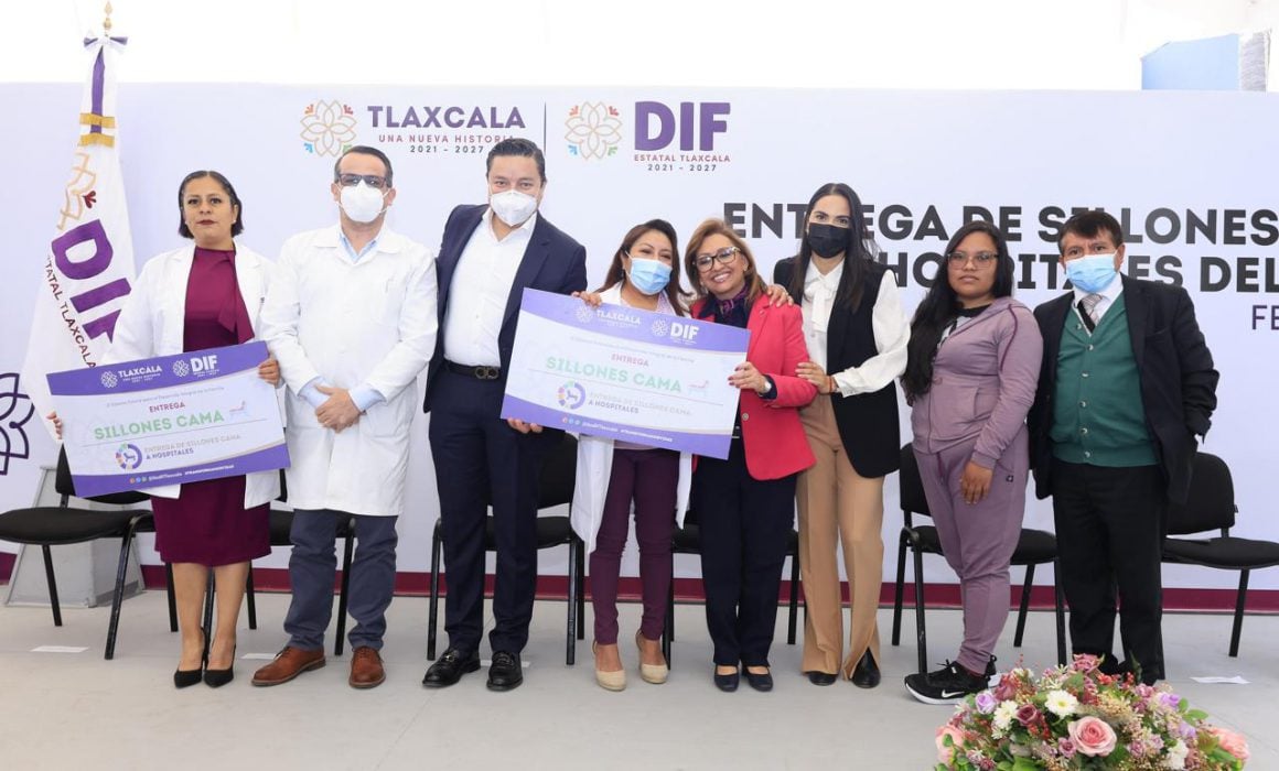 Entrega Lorena Cuéllar sillones-cama a 12 unidades hospitalarias