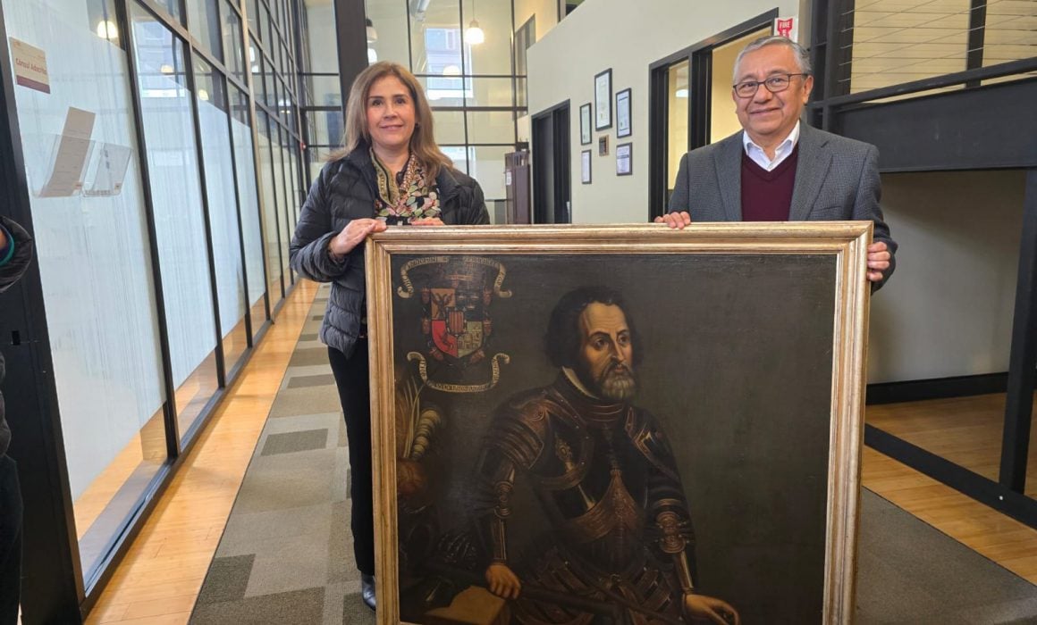 Reciben SRE y Cultura donación de obra de arte en el Consulado de México