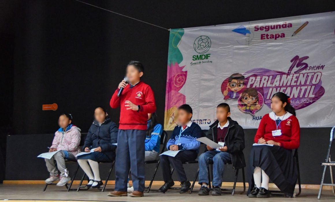Participan más de 60 niños en Parlamento Infantil 2024 en Huamantla