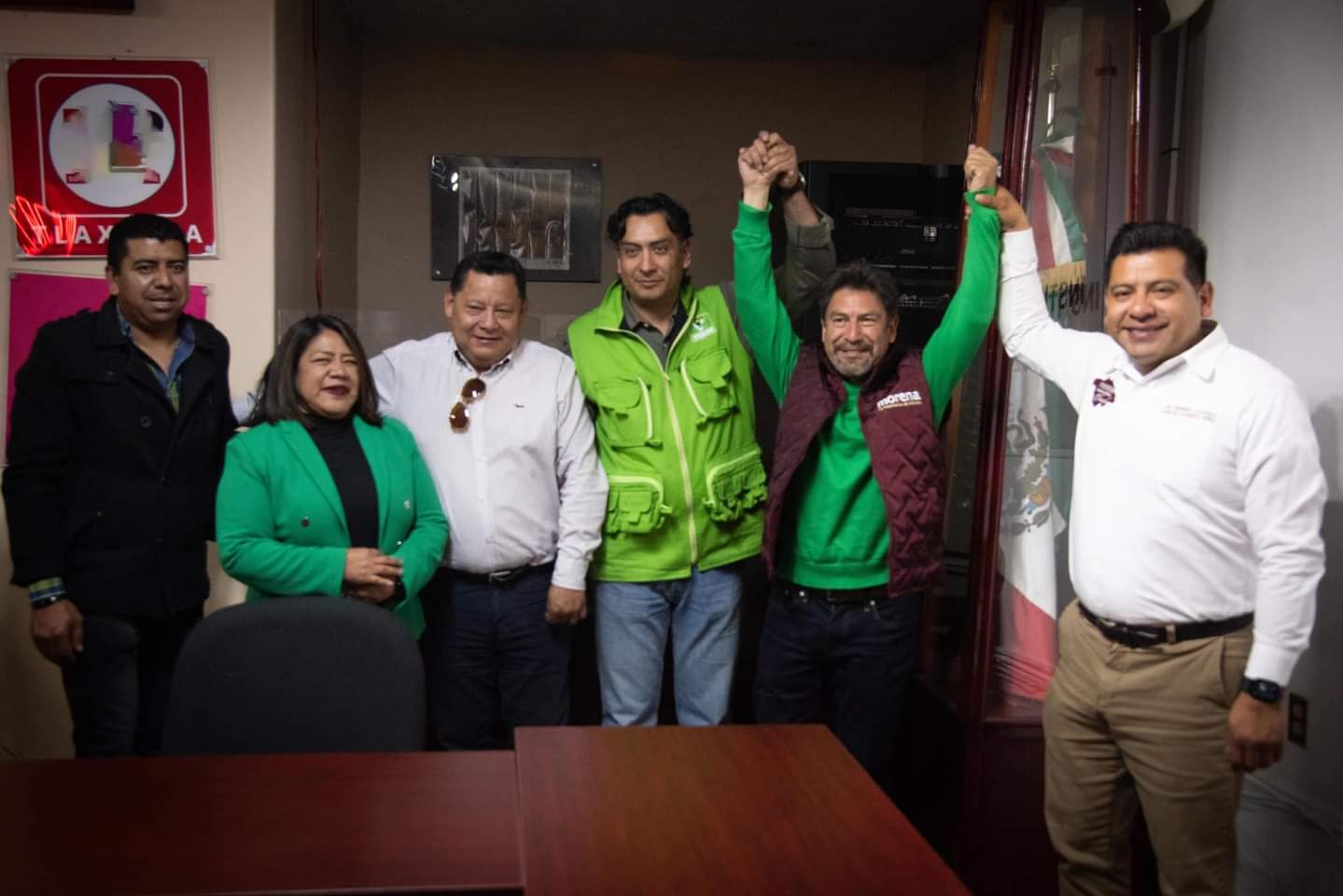 Se registra Ray Vázquez Conchas como candidato a diputado federal por el Distrito II