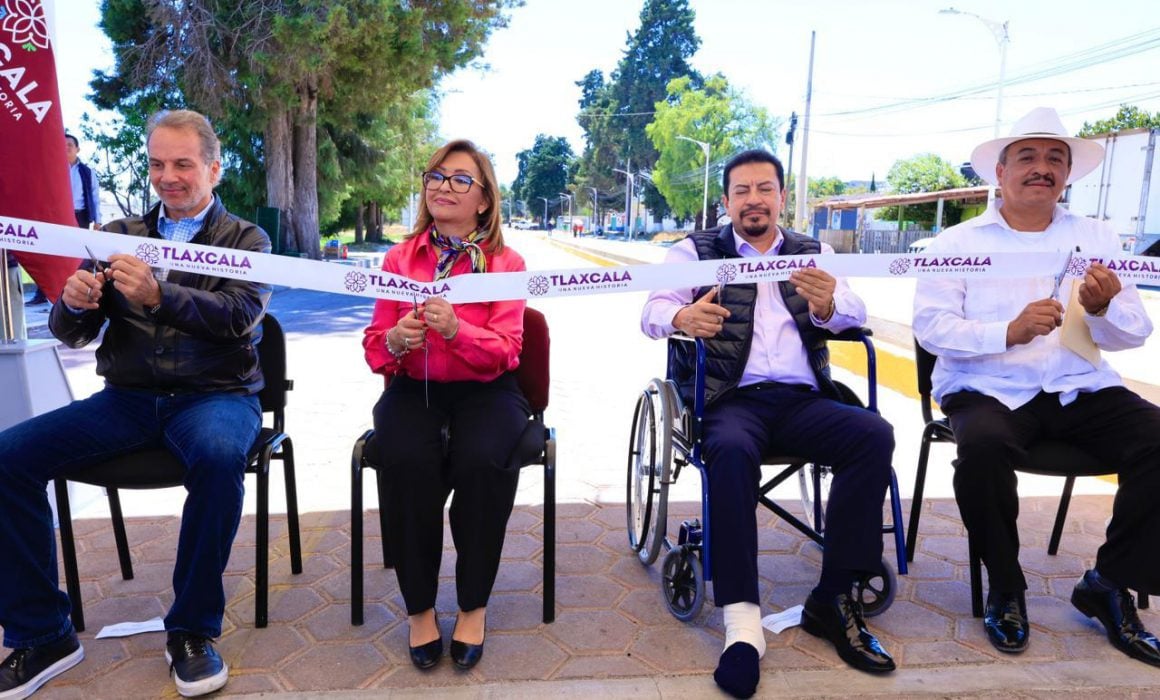 Inaugura Lorena Cuéllar obra de sustitución de pavimento en Ixtacuixtla